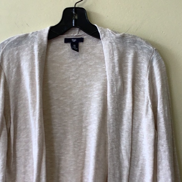 Gap cardigan sweater size M. - Picture 2 of 5